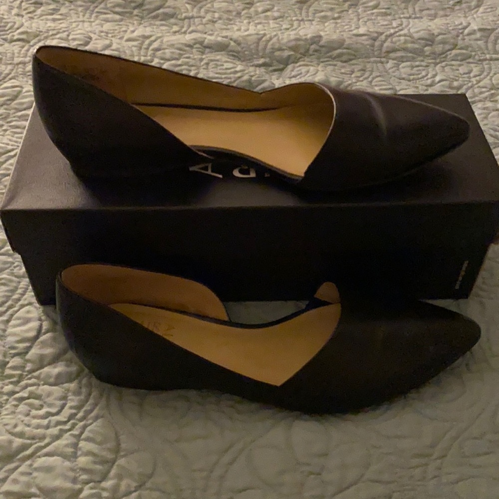 Naturalizer Size 8 wide